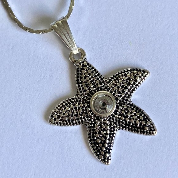 Starfish Necklace Crystal Silver Tone Nautical Island Sea Life 18" Plated - Picture 5 of 11